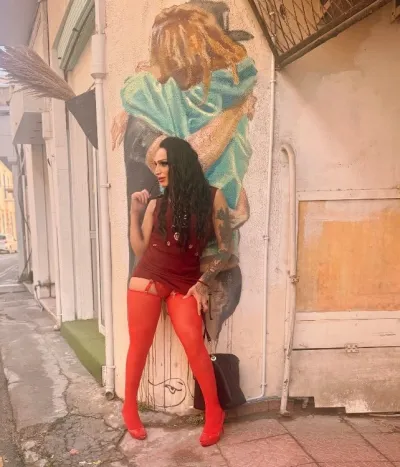 TS Veronika Aktiv pasiv - Φωτογραφία 1